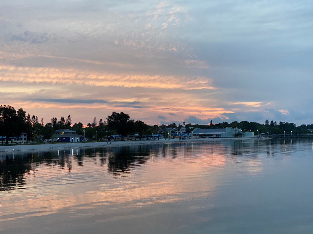 Gulfport Municipal Beach-Gulfport必去景点
