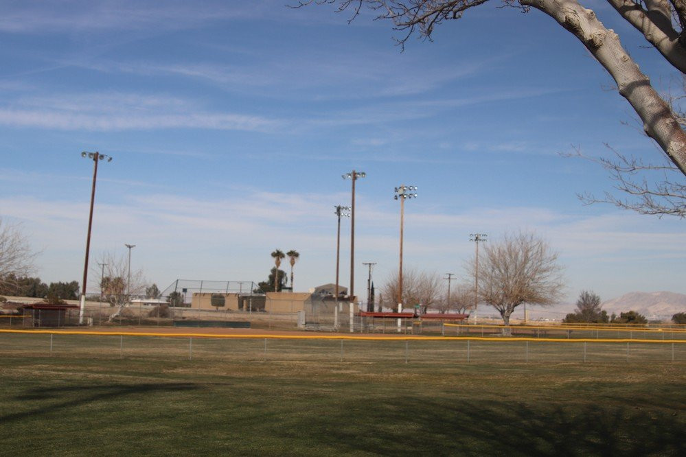 Luckie Park-二十九棕榈村必去景点