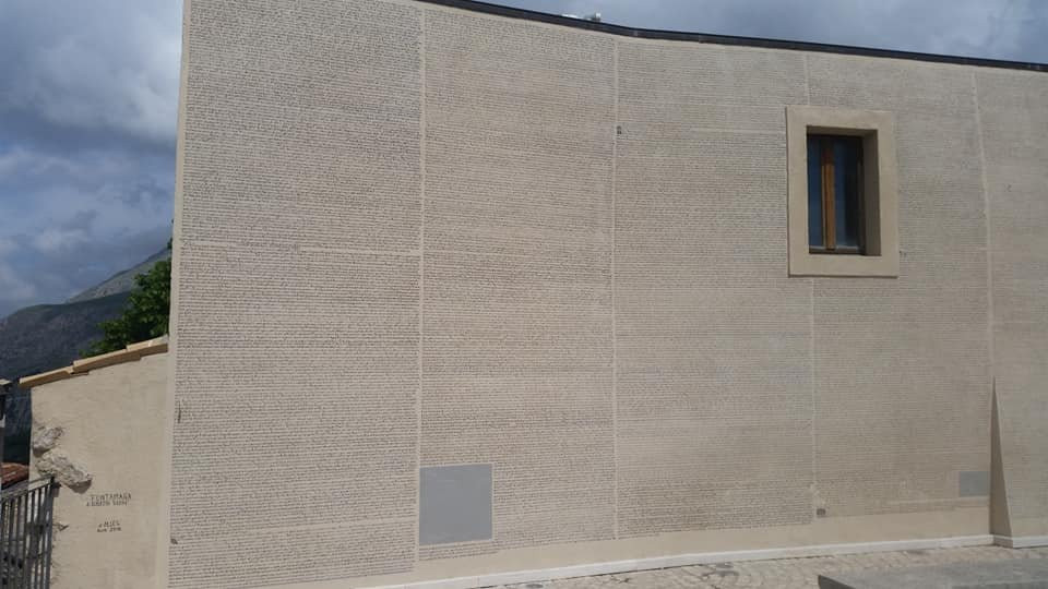 Murales ''Fontamara''景点图片