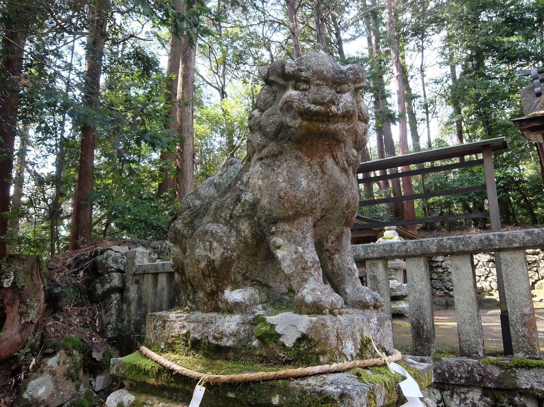 Toru Shrine-大津市必去景点
