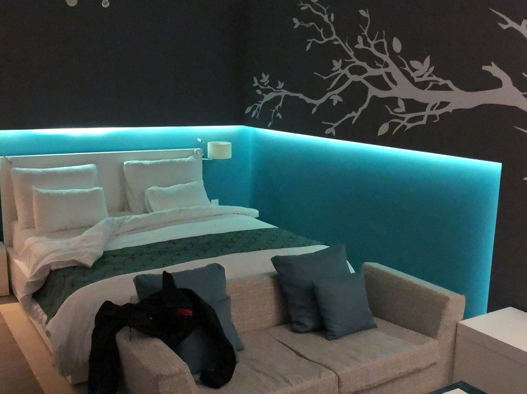 Movenpick Resort & Golf Einbay主图