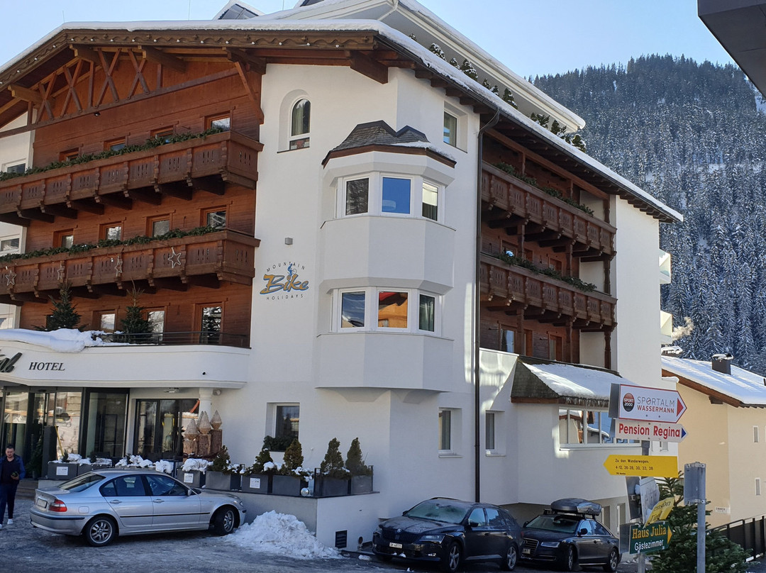 Alpen-Comfort Hotel Central主图
