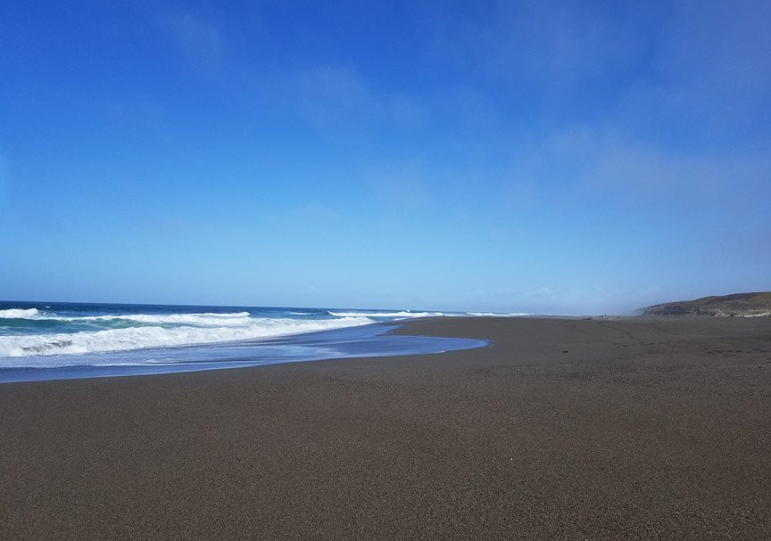 Point Reyes South Beach景点图片