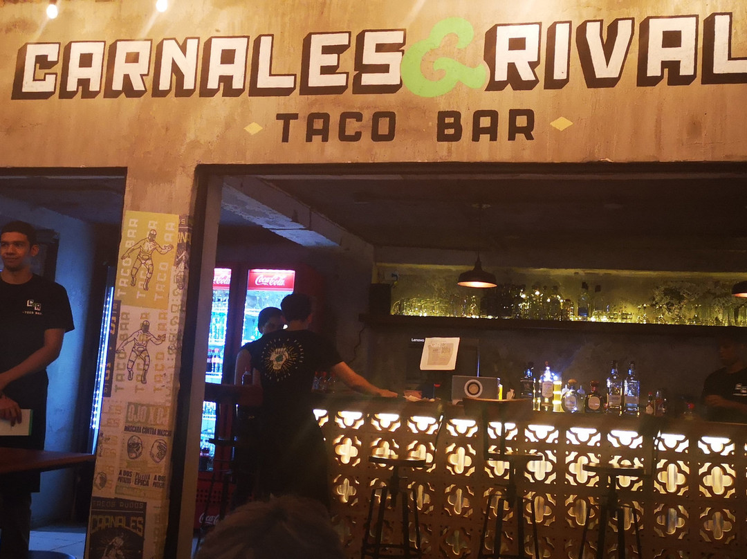 Carnales & Rivales