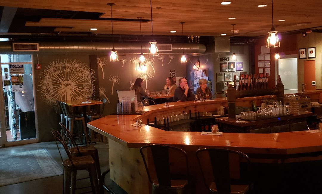 Pale Fire Brewing Co景点图片