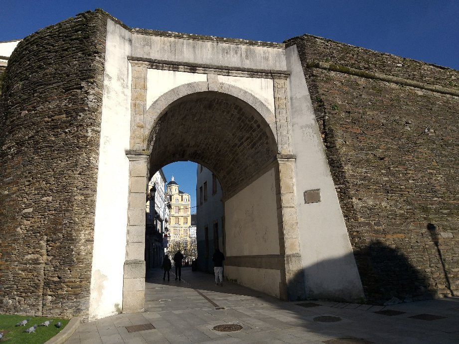 Porta de Campo Castelo-卢戈省必去景点