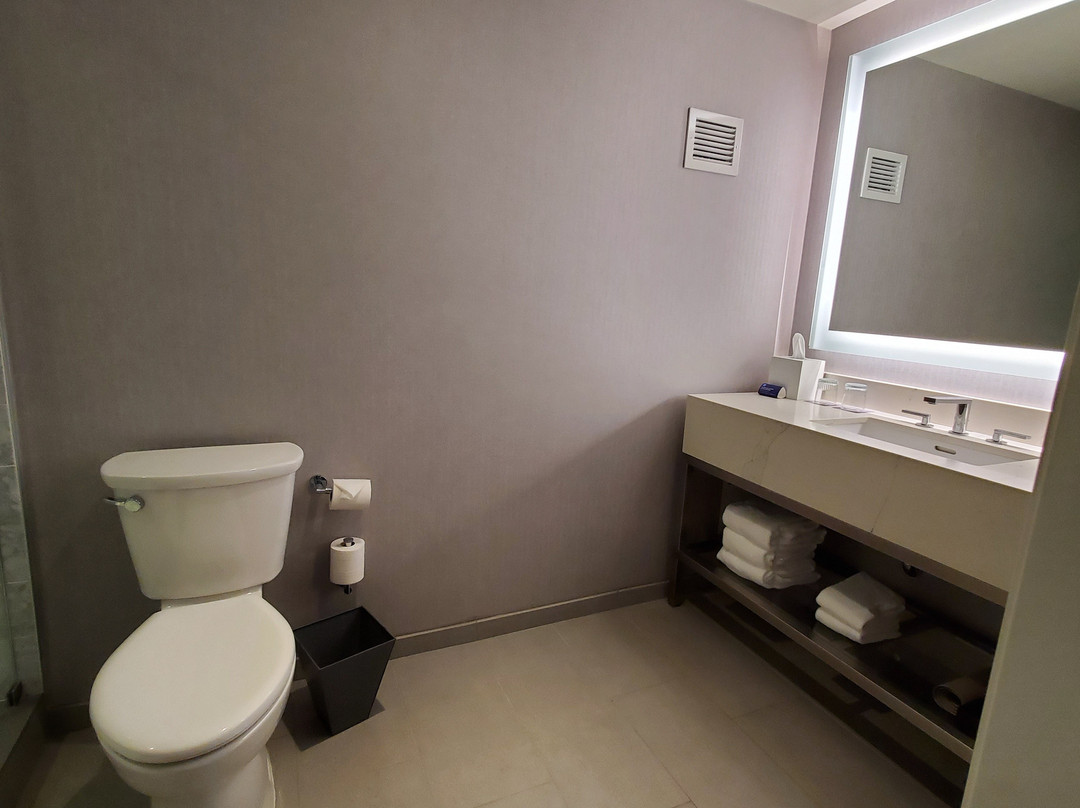 Hyatt Regency Newport Beach West主图