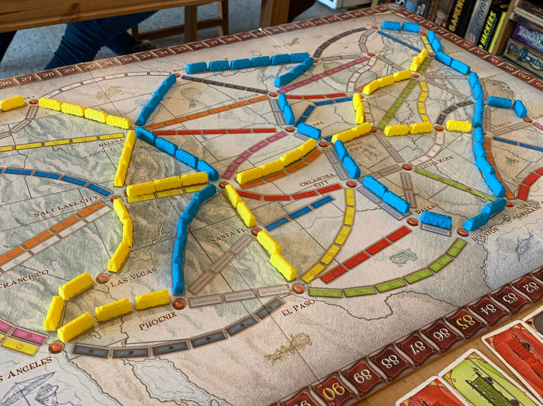 Ready Steady Roll - Board Game Cafe景点图片