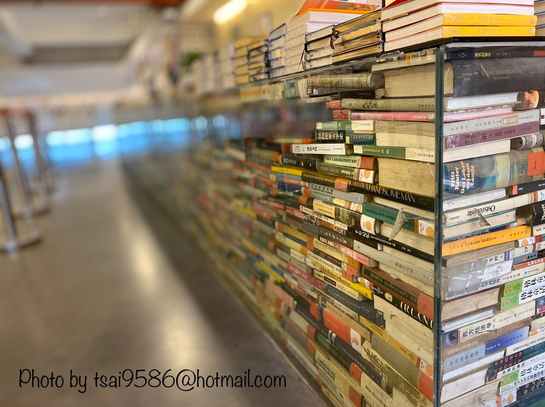 先锋书店(五台山店)-南京市必去景点