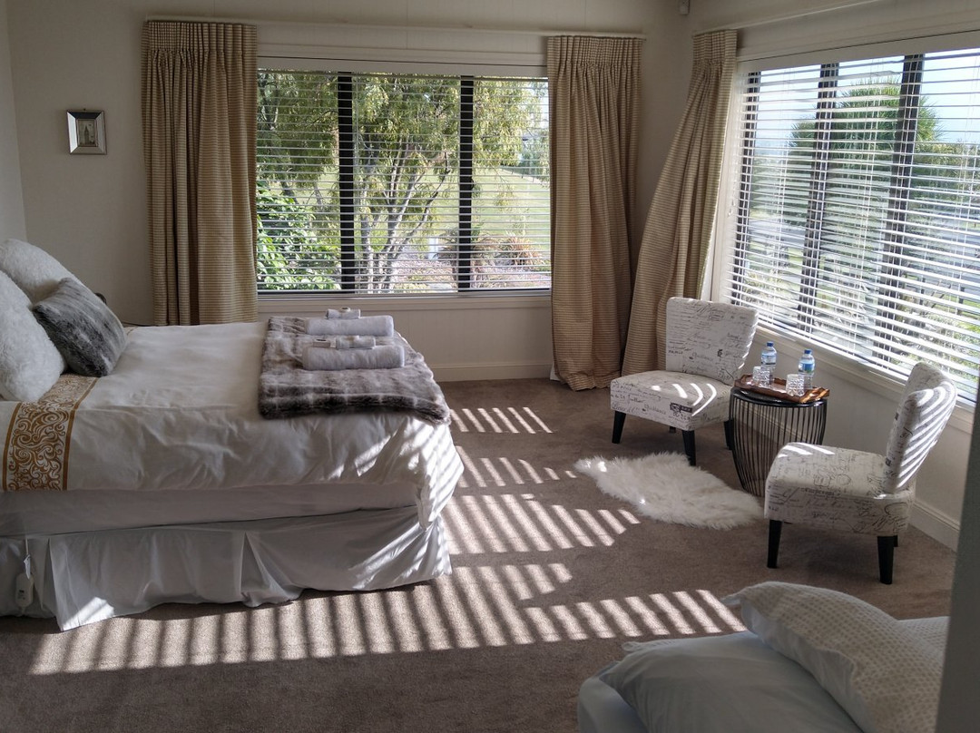 Flemington Lake View Bed and Breakfast主图