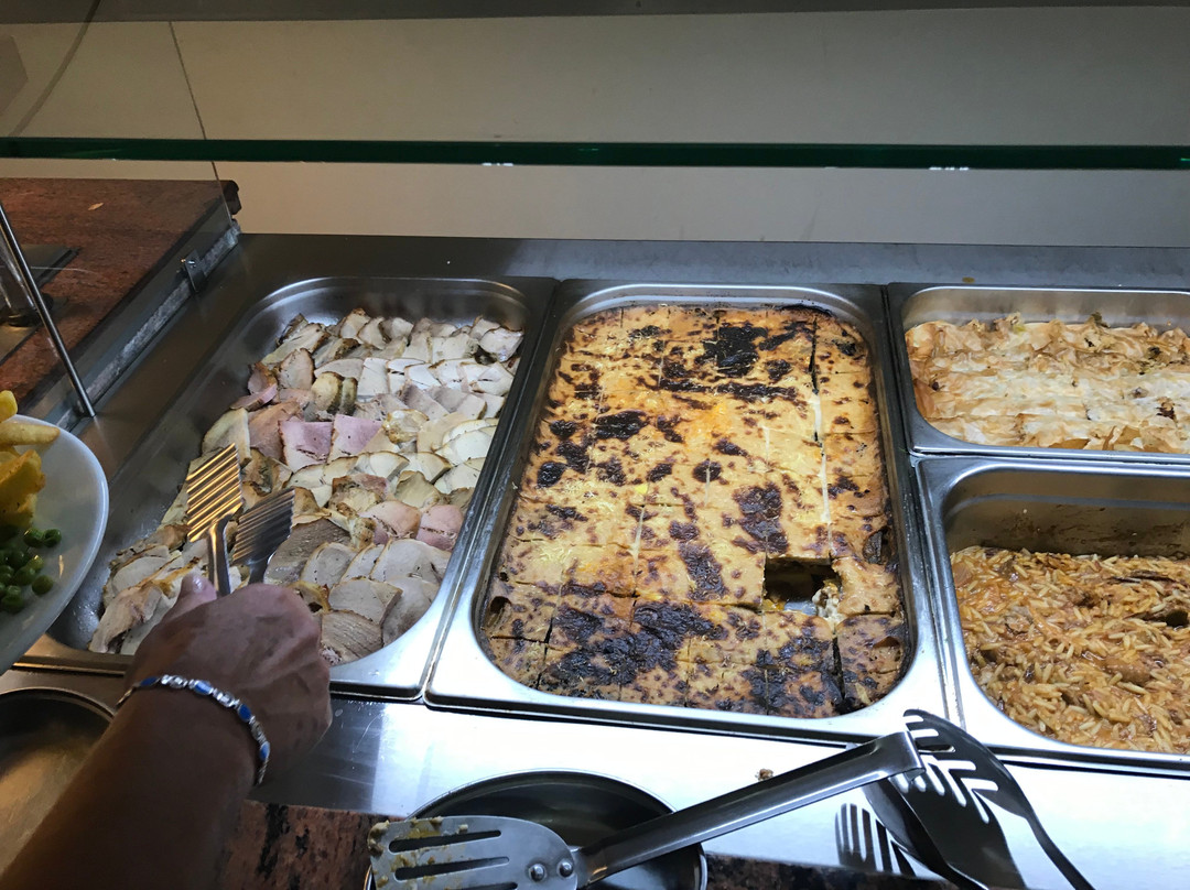 Silver Beach Hotel主图