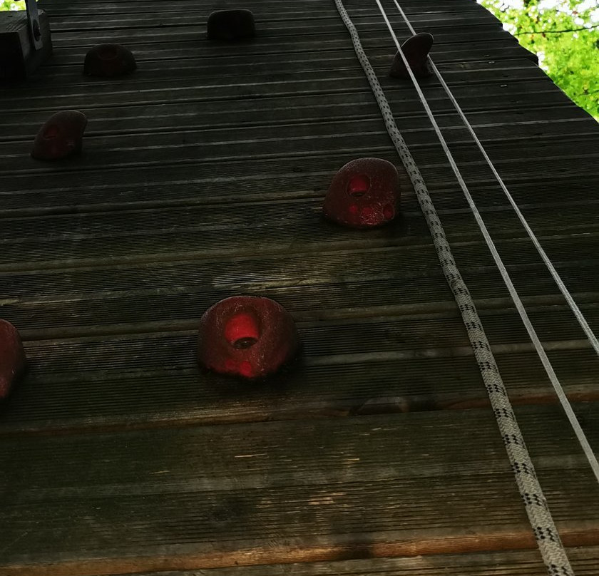 Parc Aventure De Fontdouce景点图片