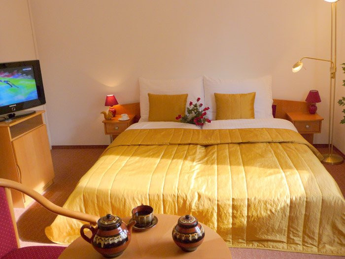 Balaton Art Guest House