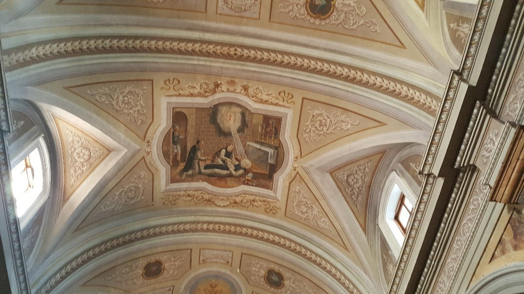 Chiesa Collegiata di Santa Maria Annunziata-Fumone必去景点