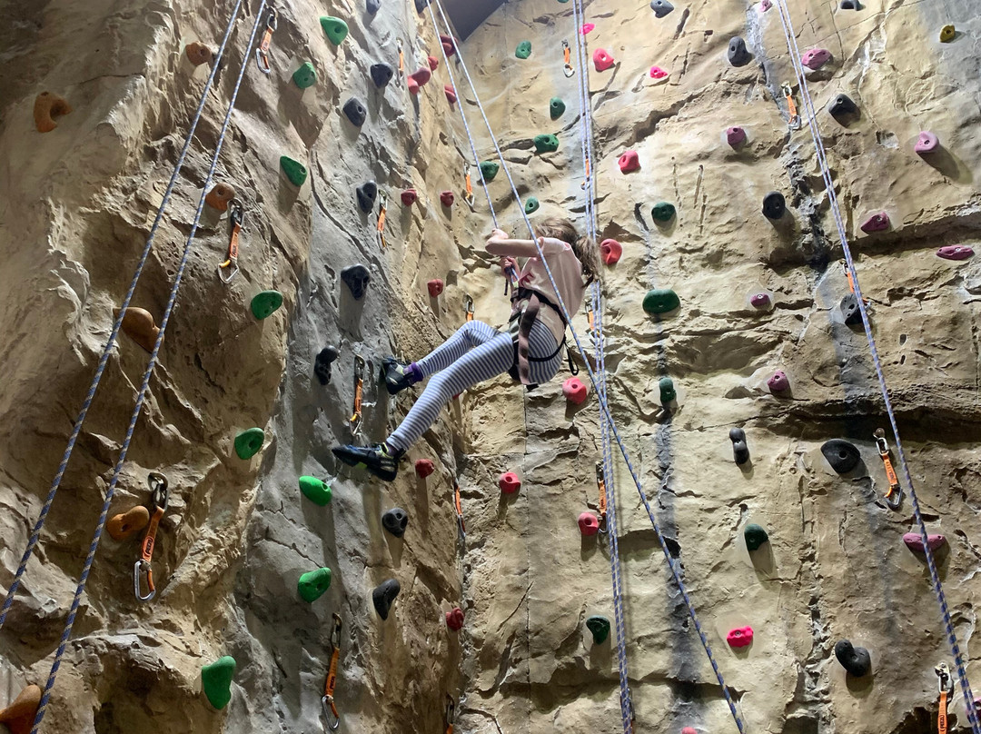 Ambleside Climbing Wall-安布赛德必去景点
