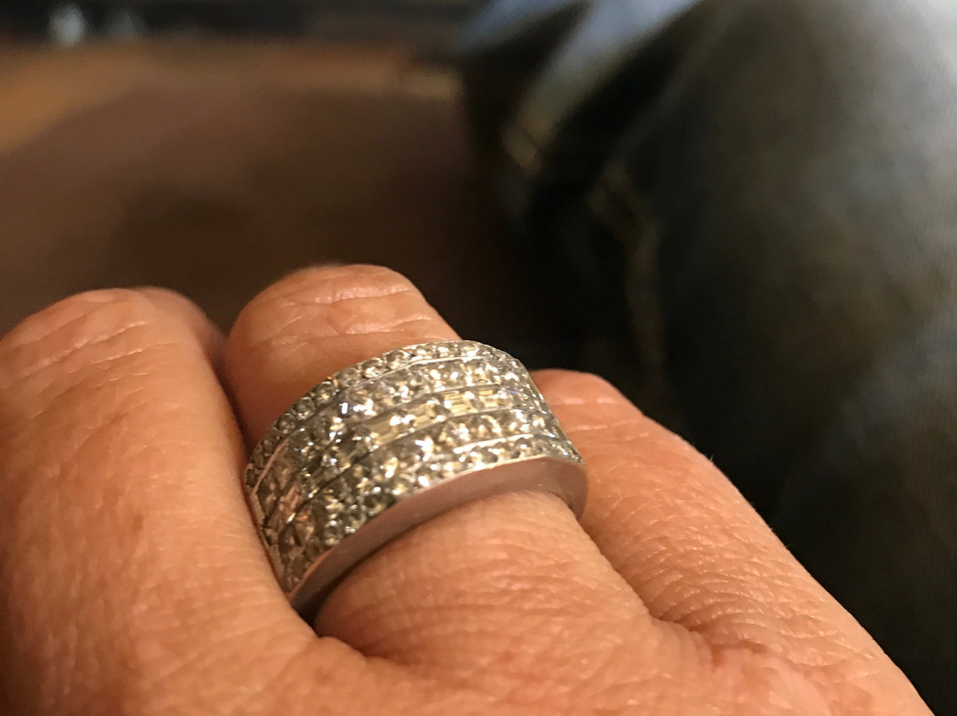 Maya Jewelers-圣 托马斯必去景点