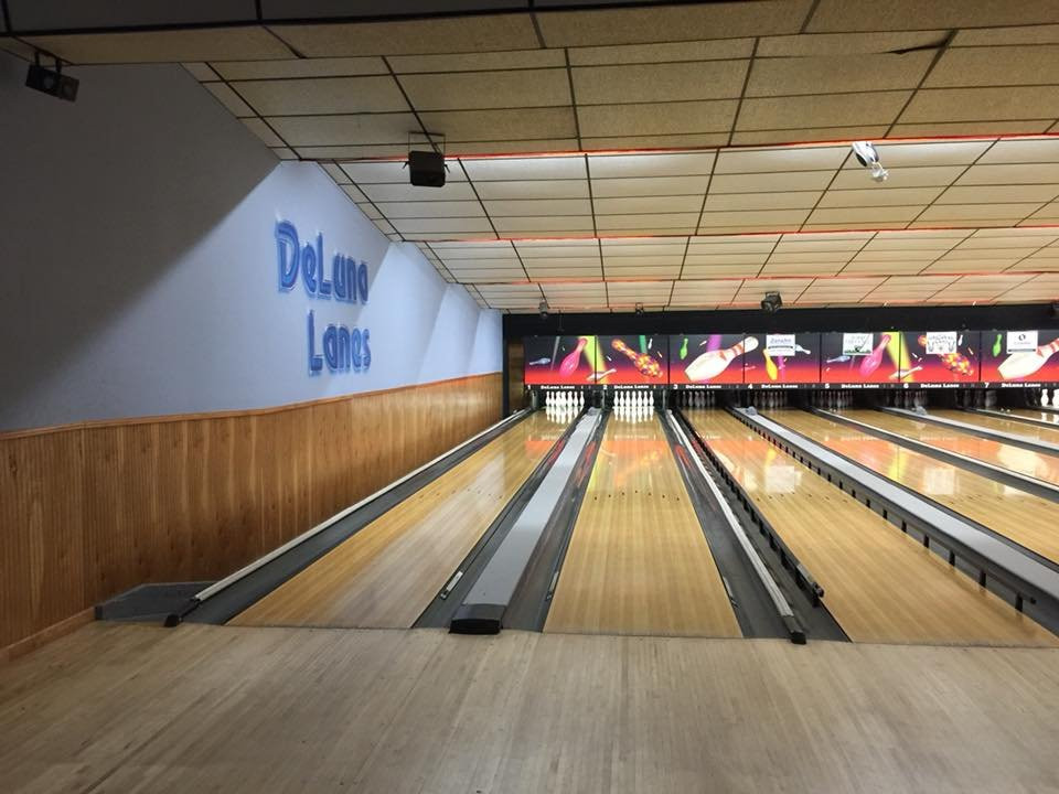 DeLuna Lanes Bowling Center景点图片