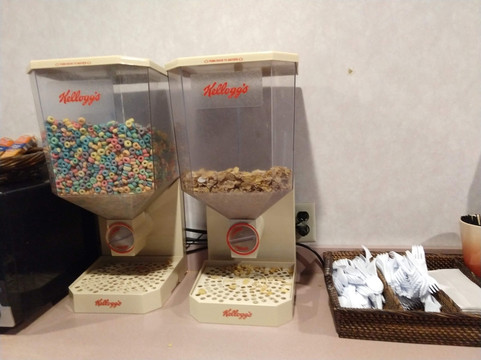 奥黑尔套房酒店主图