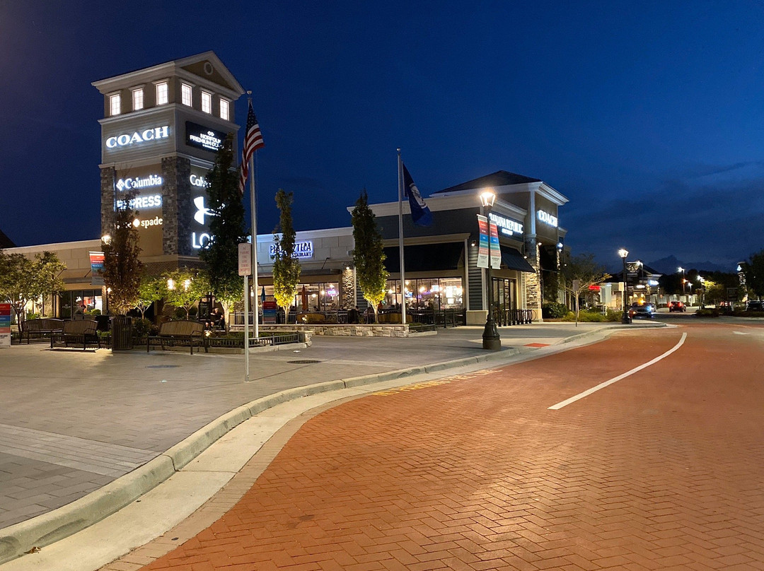Norfolk Premium Outlets-诺福克必去景点
