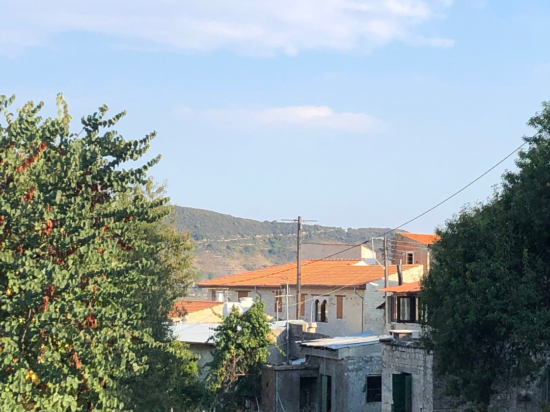 Timios Stavros Monastery景点图片