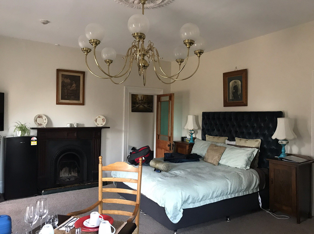 Claremont House景点图片