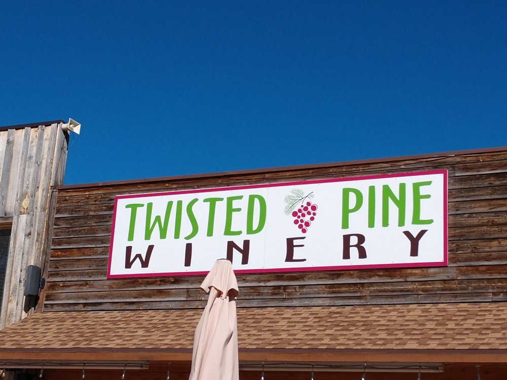 Twisted Pine Winery-希尔城必去景点