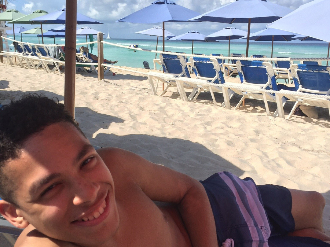 Bajari Beach-Grand Turk必去景点