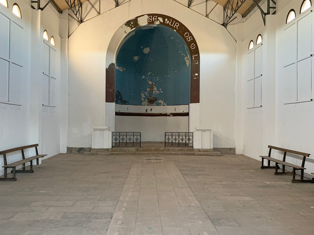 Chapelle Sainte Thérèse景点图片