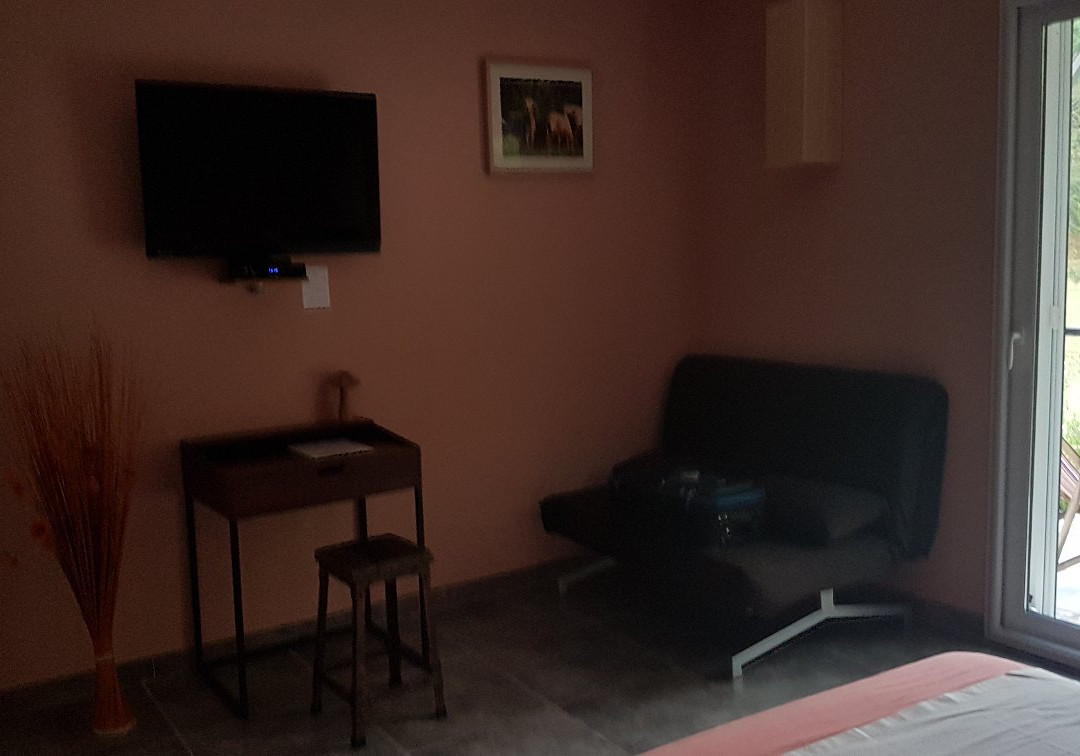 Face au Gardon主图