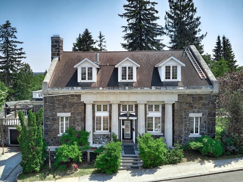 Le Manoir du Rocher-官方