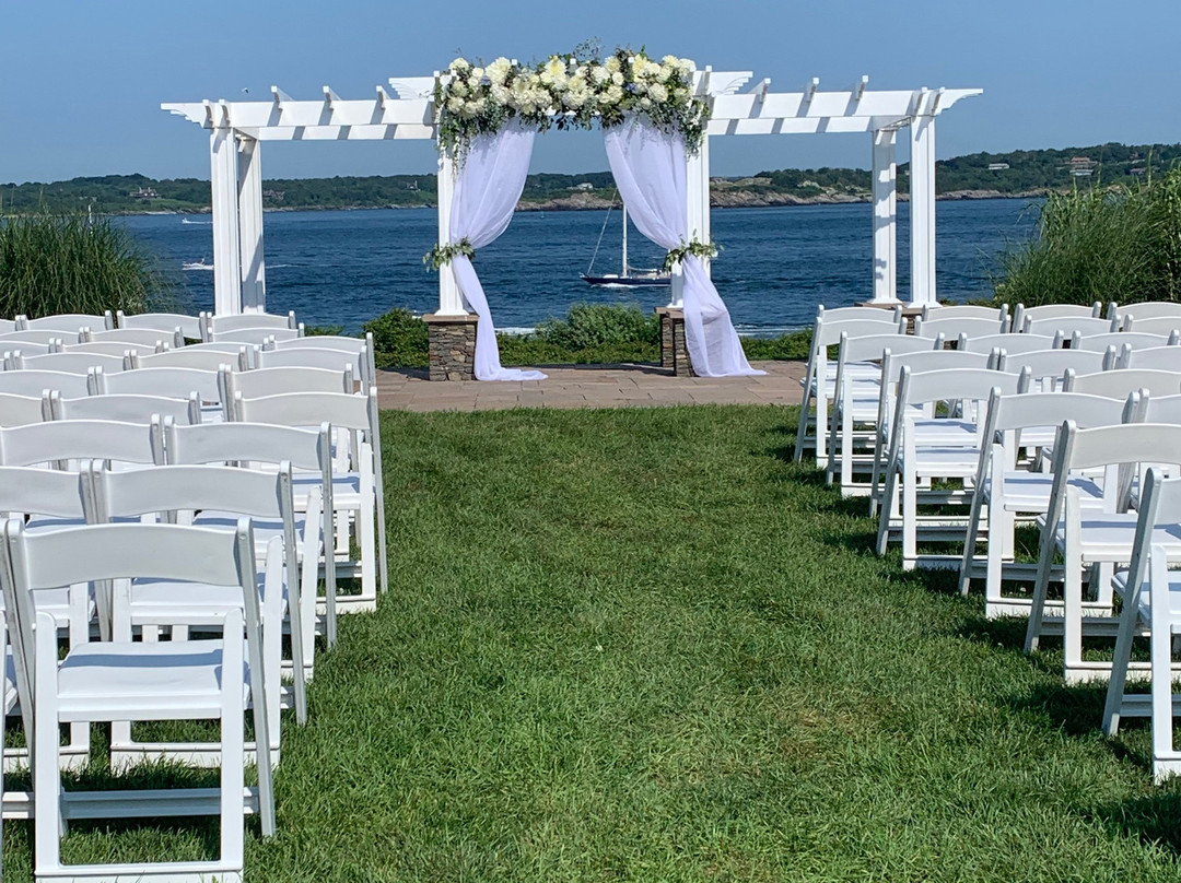 OceanCliff Hotel主图