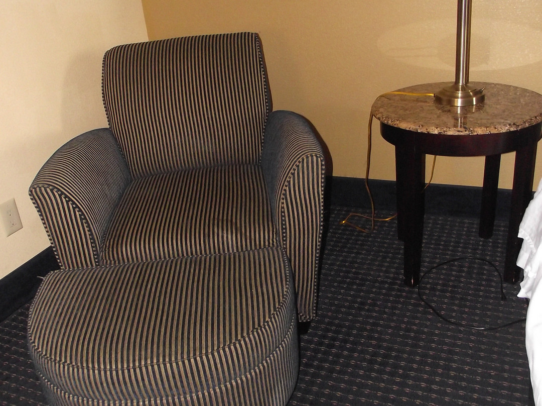 La Quinta Inn & Suites by Wyndham Mt. Laurel - Philadelphia主图