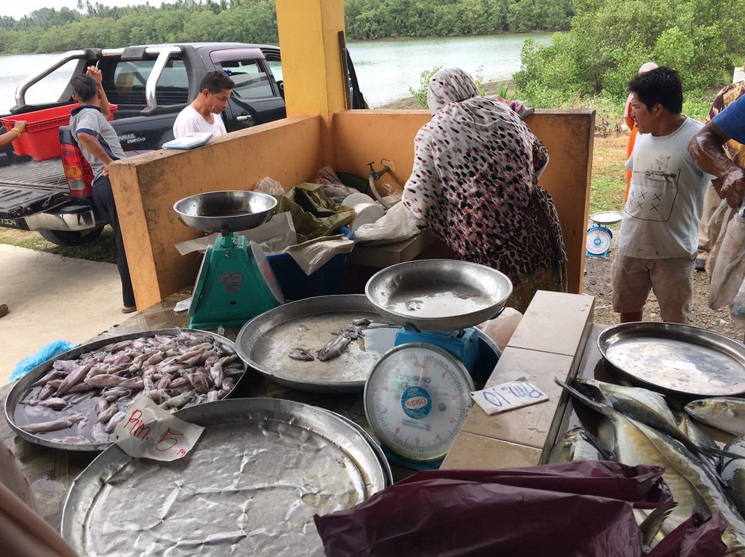 Pasar Nelayan Pulau Gajah景点图片