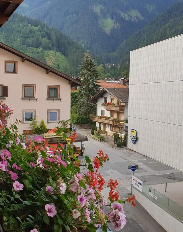 Sport & Spa Hotel Strass主图