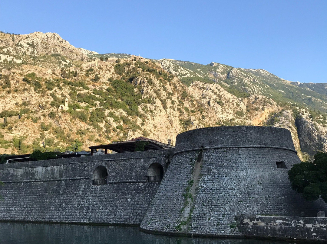 Kampana Tower-科托尔必去景点