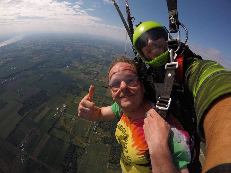 Skydive Finger Lakes景点图片