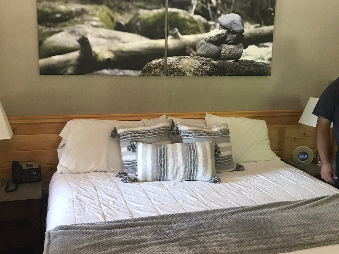 The New England Inn & Lodges主图