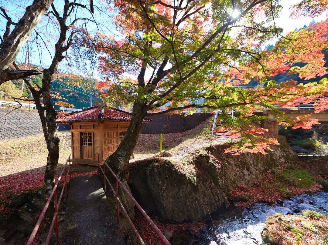 Shimotakifudono Hokora-古殿町必去景点