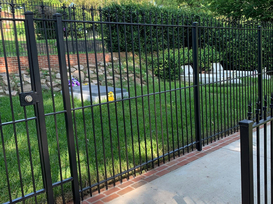 Rose Hill Cemetery-梅肯必去景点