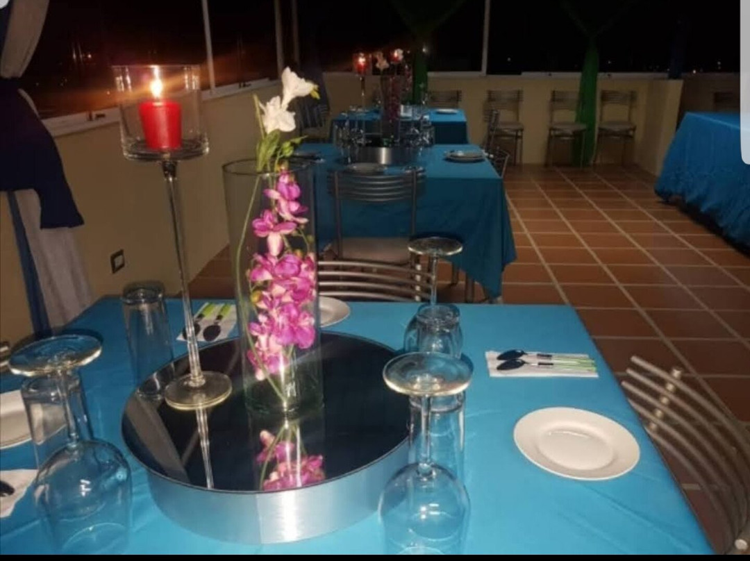 Terrazas de Playa El Agua Inn