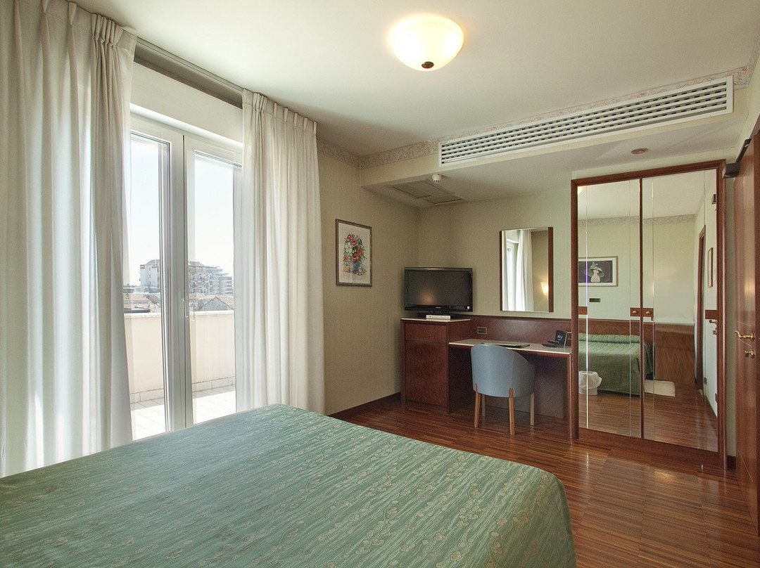 Hotel Palace主图