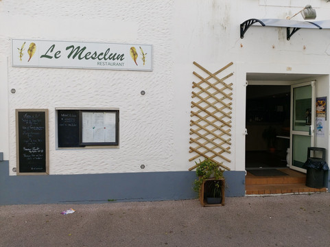 Le Mesclun