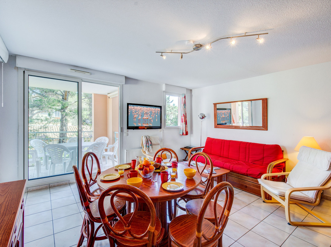 卡朗克公园酒店主图