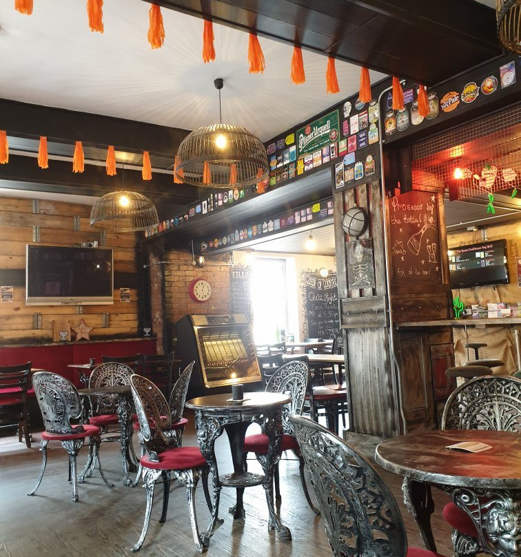 The Queen Crafthouse and Kitchen-唐克斯特必去景点