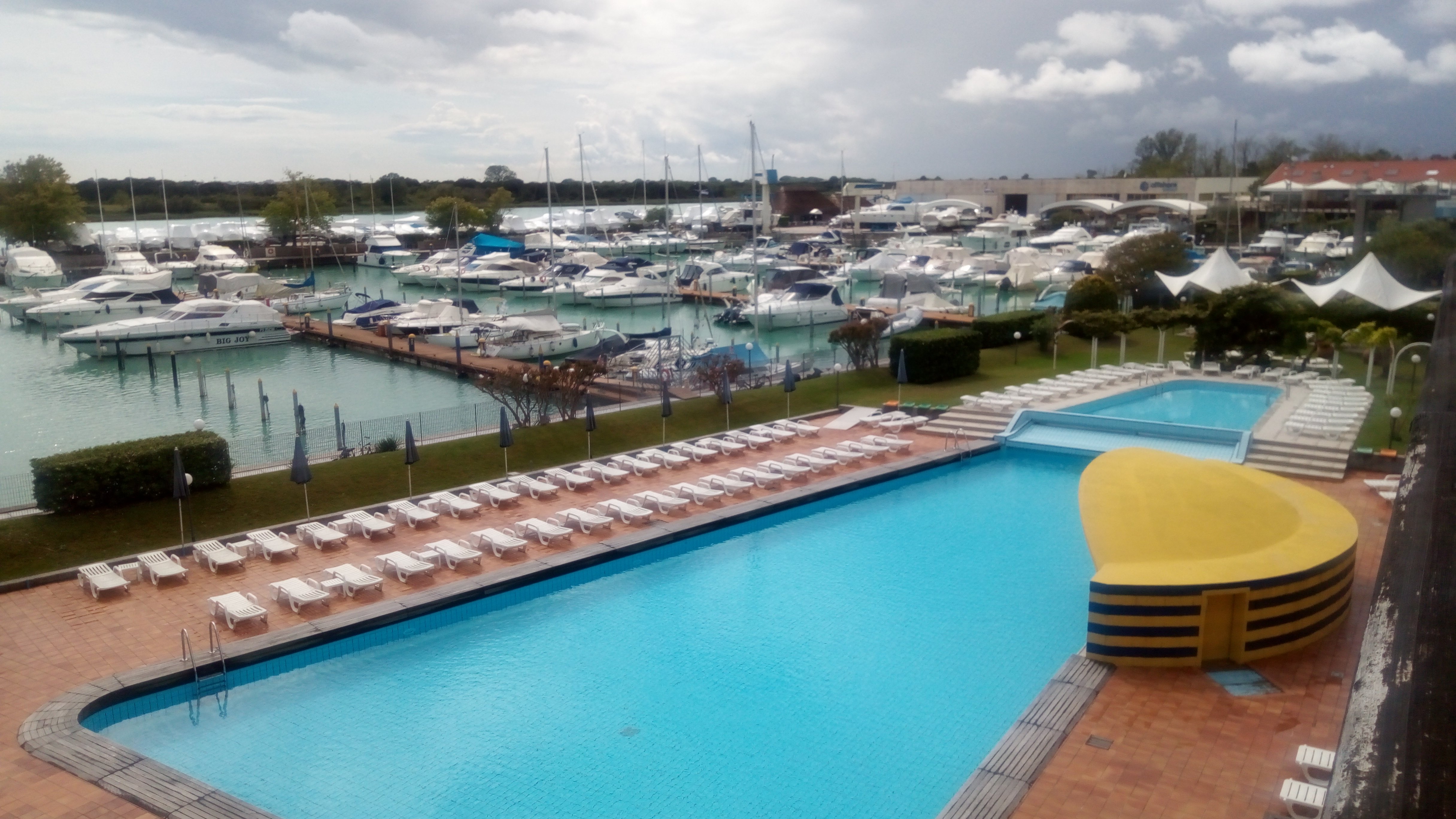 G/Hotel Lignano-泳池