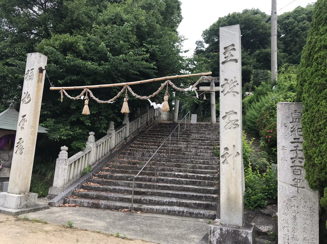 Kamara Shrine景点图片