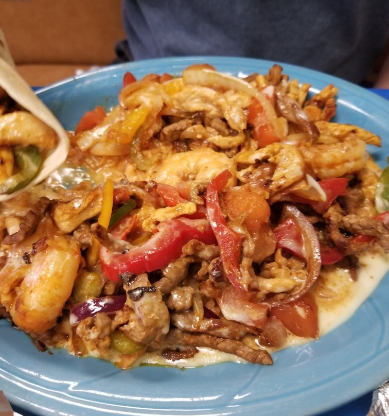 Charleston餐馆和美食-Casa Del Mar II