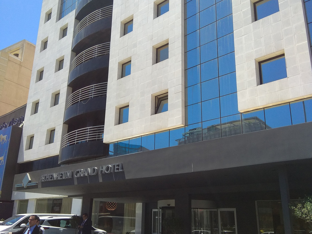 Athenaeum Grand Hotel主图