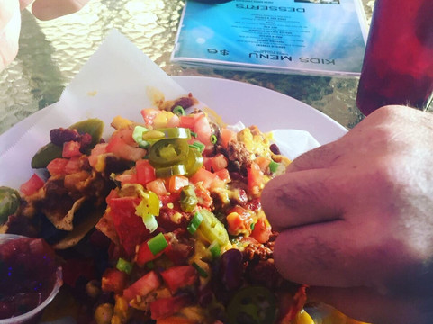 The Blue Parrot Grill-穆尔斯维尔必去景点