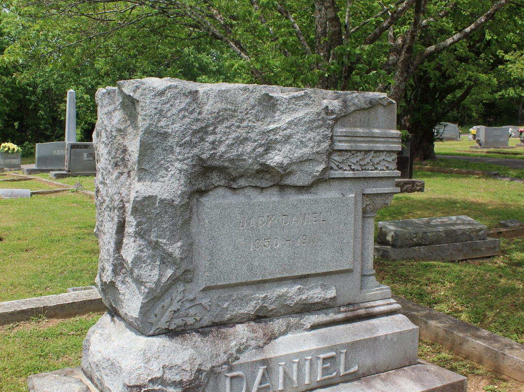 Lynchburg City Cemetery景点图片